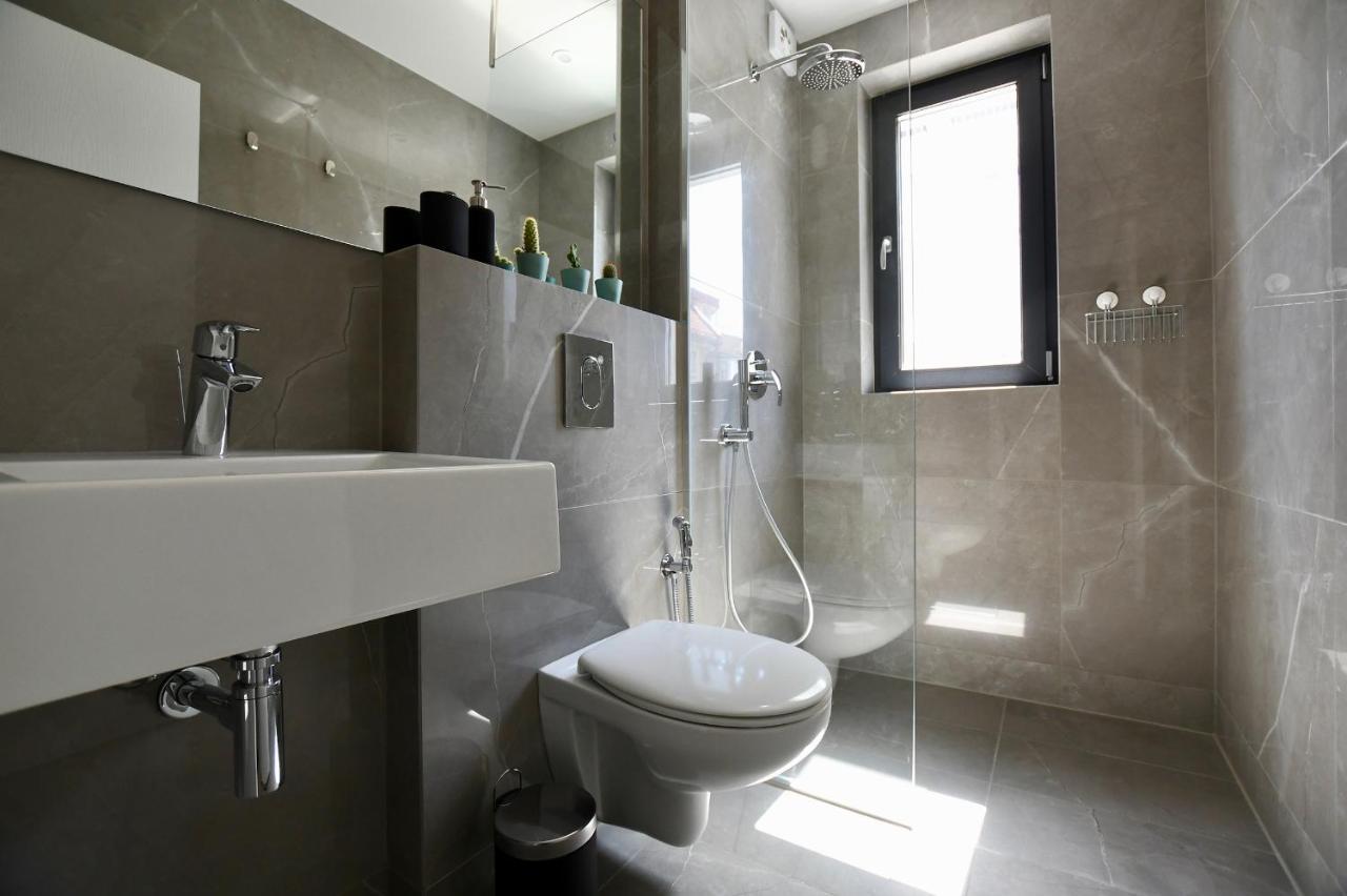 Connect Living Apartments Sofia Esterno foto