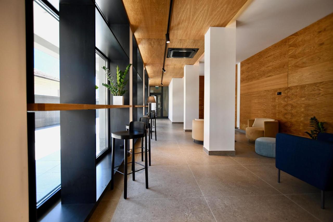 Connect Living Apartments Sofia Esterno foto